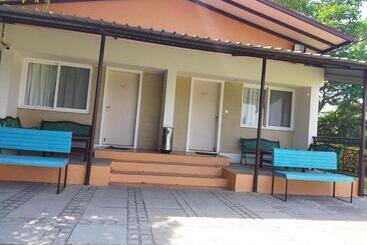 Savana Lake Resort