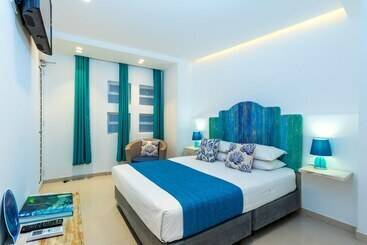 White Coral Apartasuites