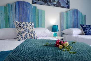 White Coral Apartasuites