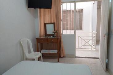پانسیون Comercial Neiva