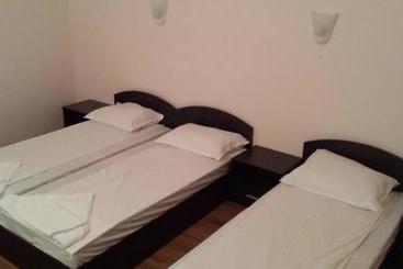 پانسیون Guest House Stels