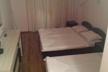 پانسیون Guest House Stels