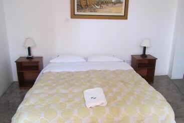 پانسیون Huanchaco Hostal