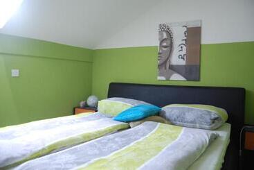 پانسیون Rooms Hiša Divino