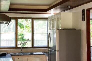 پانسیون Koh Samui Resort & Restaurant   Villa Giacomelli