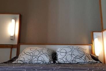 هتل Hôtel Eco Logis Espace Bellevue