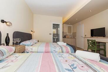 پانسیون Bitrak Guest House