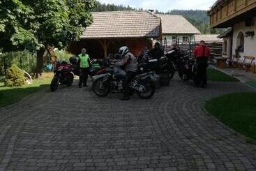 پانسیون Guest House Kveder