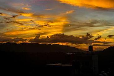 پانسیون Himalayan Sunrise