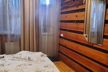 پانسیون Kitech Guest House