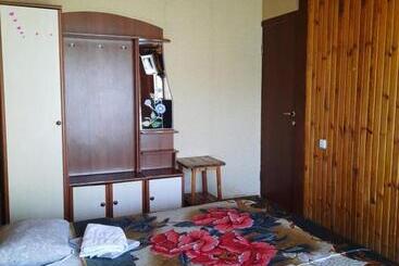 پانسیون Kitech Guest House