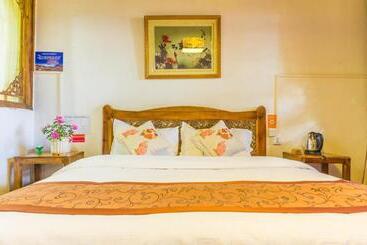 پانسیون Lijiang Three Wells Inn