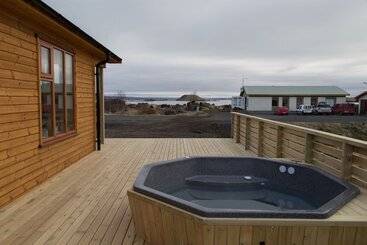پانسیون Dimmuborgir Guesthouse