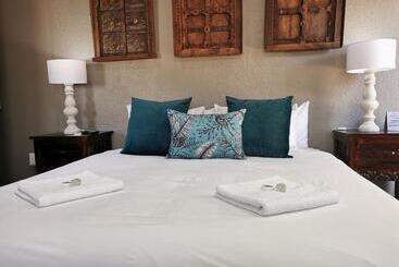 پانسیون Excellent Guest House