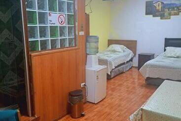 پانسیون Hostal Inthalassa Caldera