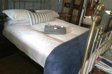 پانسیون Lentelus Guesthouse