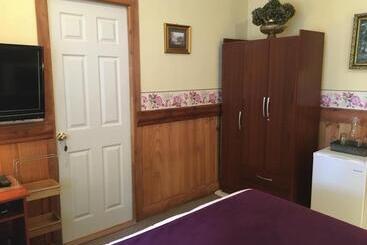 پانسیون Merken Bed & Breakfast