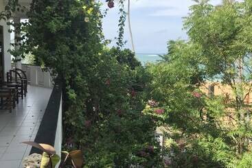 پانسیون Unawatuna Beach Bungalow