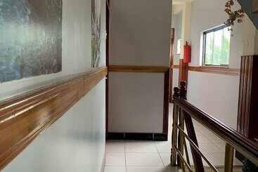 پانسیون Hostal Ventura Isabel