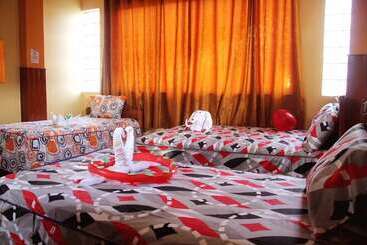 پانسیون Hostal Ventura Isabel