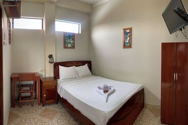 پانسیون Hostal Ventura Isabel