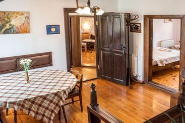 پانسیون Kazasovata Guest House