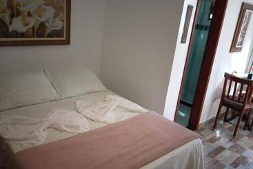 پانسیون Pousada Cavalo Branco