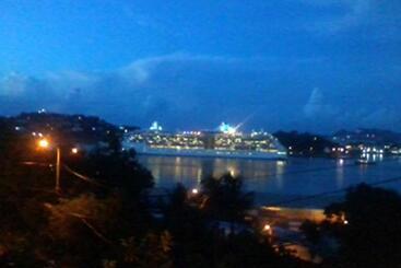 Harbour Vista Inn