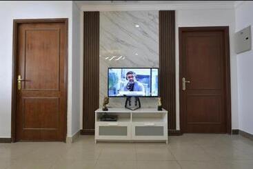 Noble Rose Apartment
