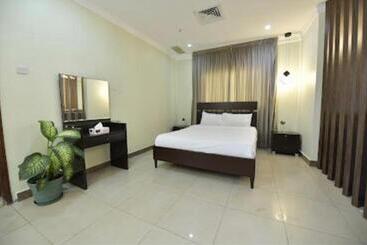 Noble Rose Apartment