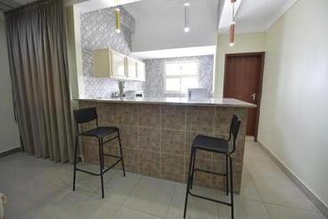 Noble Rose Apartment