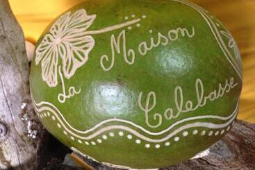 پانسیون La Maison Calebasse