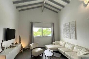 پانسیون La Maison Calebasse