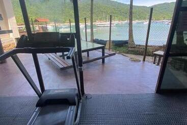پانسیون Aquario Pousada Hostel   Night Club