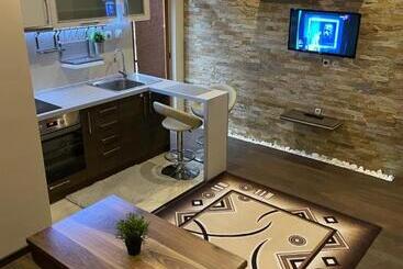 پانسیون Guest House Amore