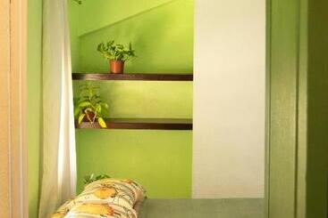 پانسیون Hostel La Botella De Leche   Tamarindo