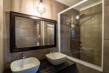 펜션 Lala Dene Lodge