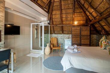 펜션 Lala Dene Lodge