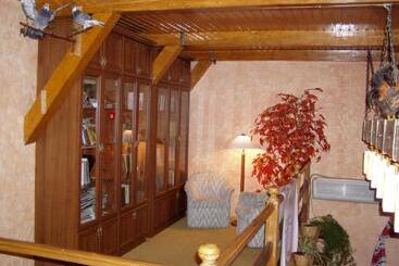 پانسیون Prutets Guest House