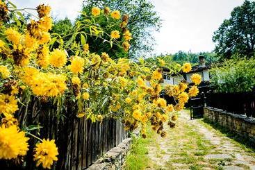 پانسیون Strannopriemnitsa Guest House