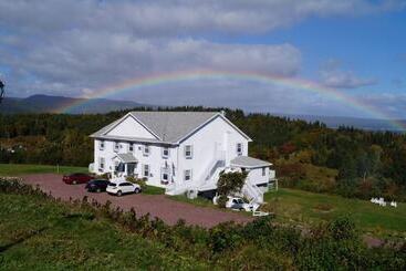 هاستل Castle Rock Country Inn
