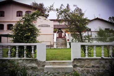 هاستل Hacienda San Isidro Trails & Experiences