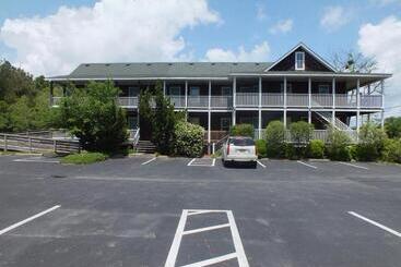هاستل Scarborough Inn
