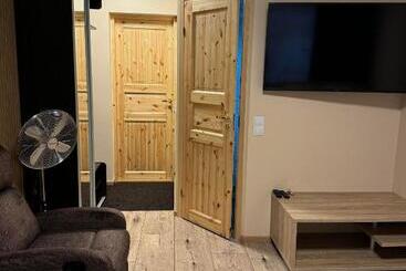 پانسیون Aare Accommodation