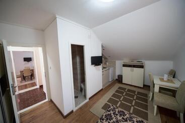 پانسیون Apartments Pavićević