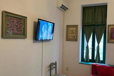 پانسیون Guesthouse Hurma Rooms