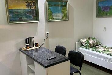 پانسیون Guesthouse Hurma Rooms