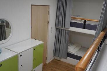 پانسیون Hannahstay Women Only Guesthouse