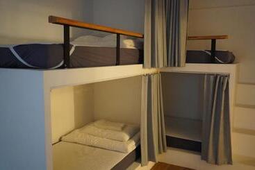 پانسیون Hannahstay Women Only Guesthouse