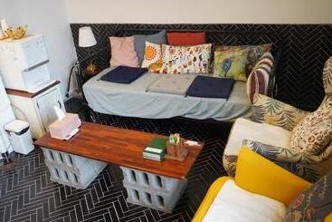 پانسیون Hannahstay Women Only Guesthouse